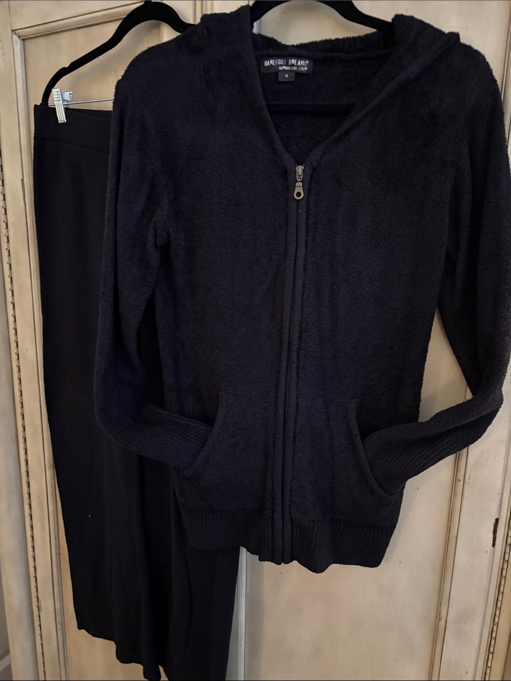 Barefoot Dreams Black Plush Zip Hoodie and Lounge Pants